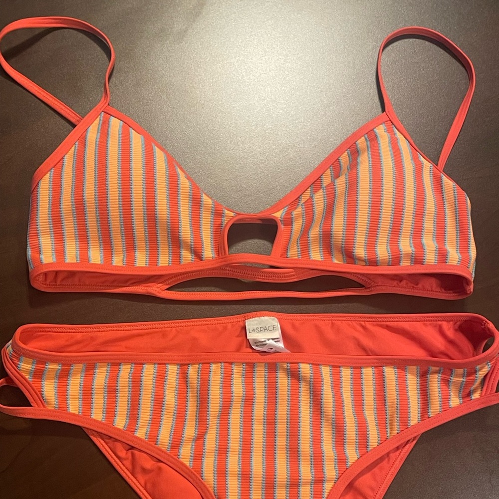 L*Space Bikini Set - Picture 4 of 6